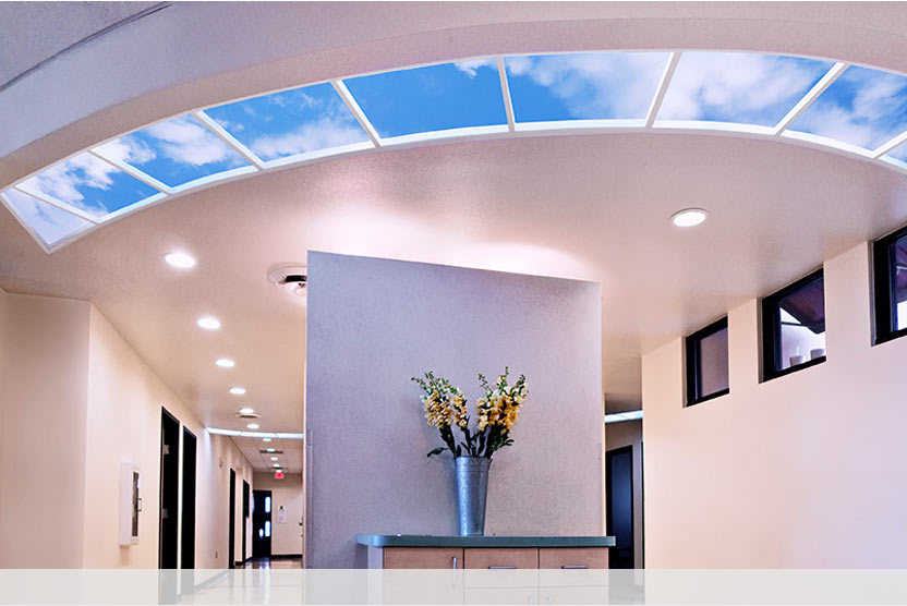 SkyCeiling personnalisé au service pédiatrique de l'hôpital d'Albuquerque.