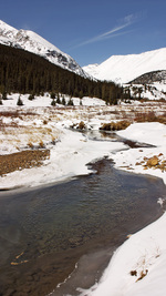 la rivière Platte en hiver dans le Colorado